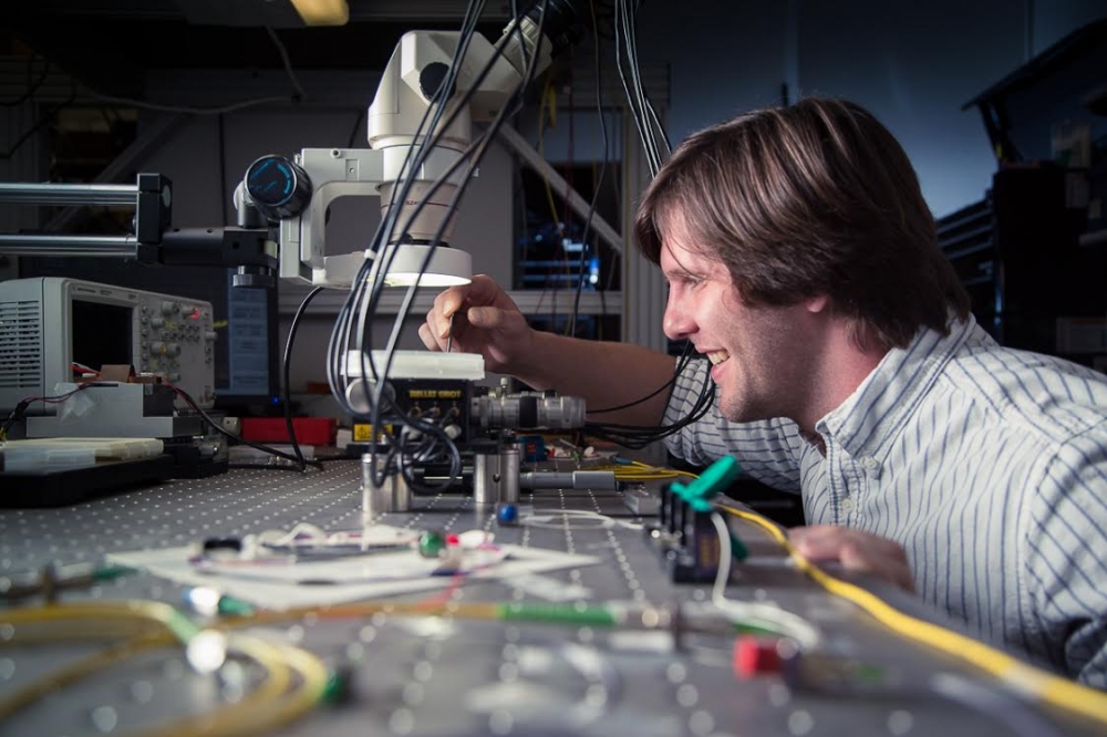 Cutting edge photonics research