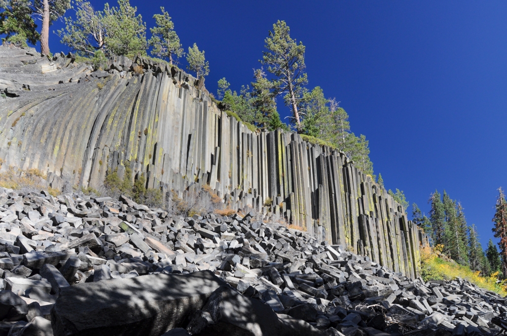 A view of the columnar basalt forming Devils Postpile