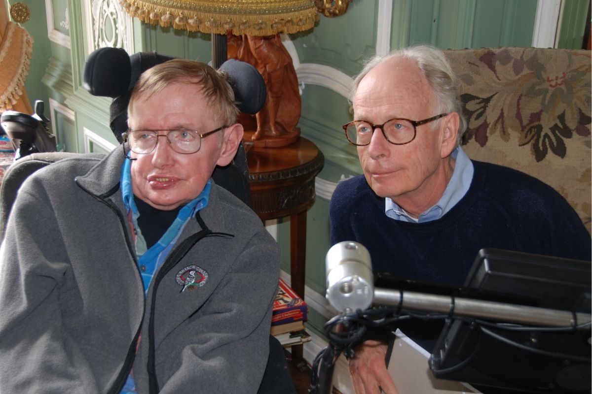 Stephen Hawking and James Hartle at a 2014 workshop near Hereford, England.
