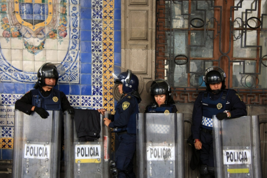 Mexico, police